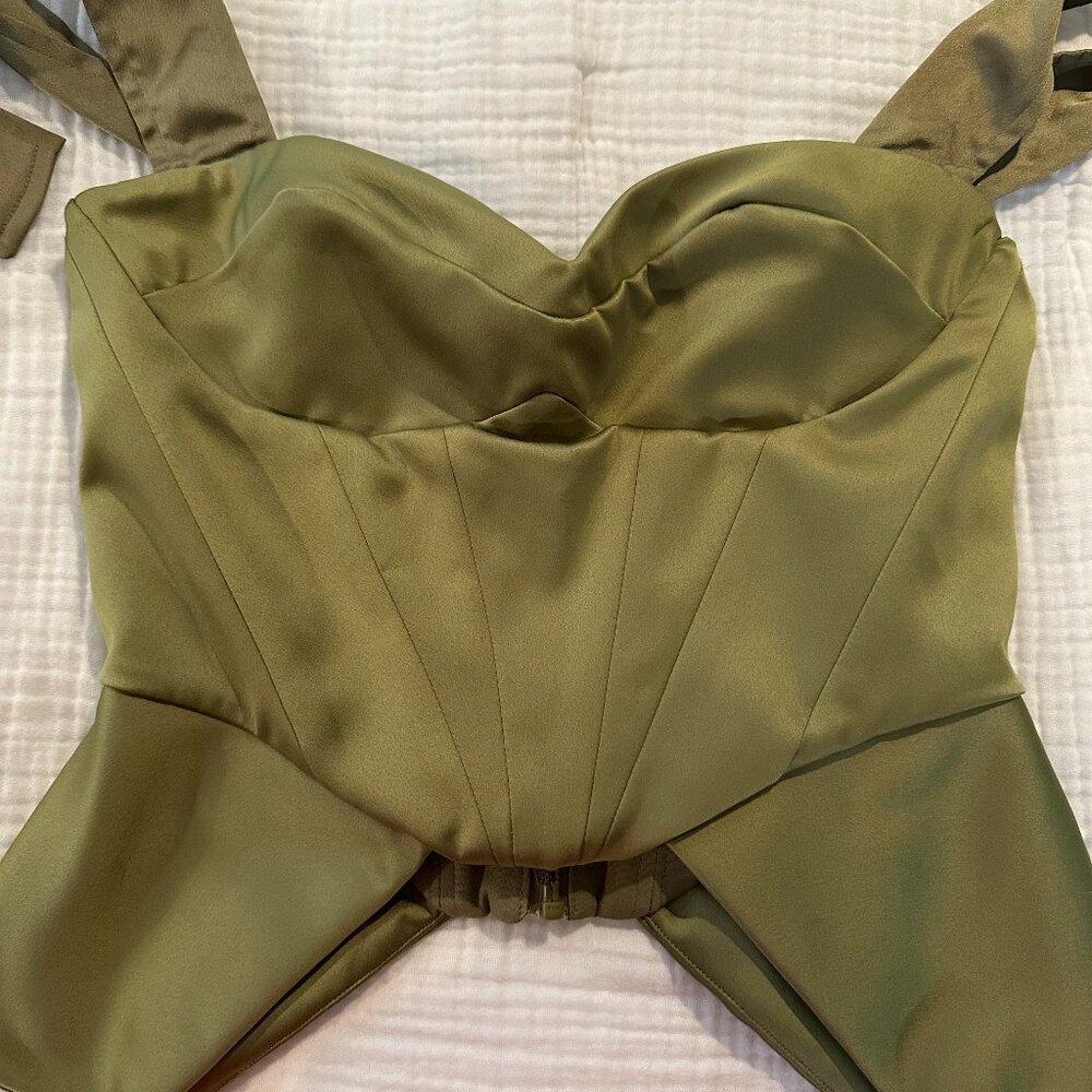 House of CB MYA OLIVE SATIN PEPLUM CORSET size Small